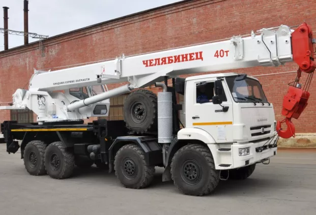 Автокран Челябинец КС-65711М1-34 на шасси КАМАЗ 63501 (8х8)