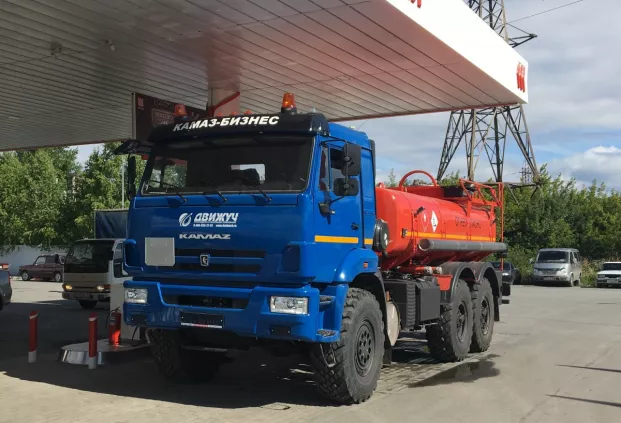 АТЗ-10 на шасси КАМАЗ 43118-3049-76