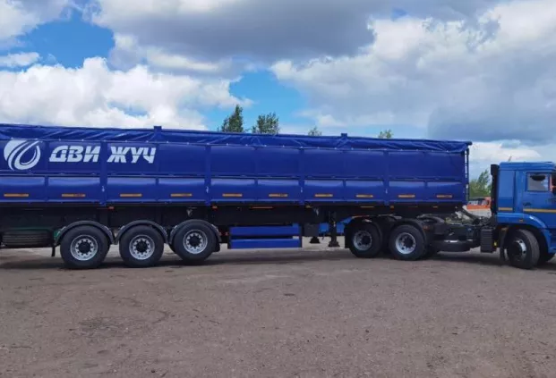 Полуприцеп зерновоз (самосвальный полуприцеп для перевозки сыпучих грузов)