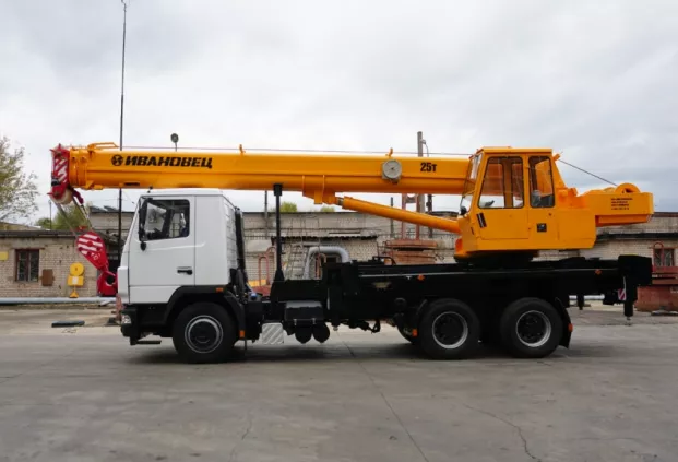 АВТОКРАН ИВАНОВЕЦ КС-45717A-1 на шасси МАЗ-6312СЗ