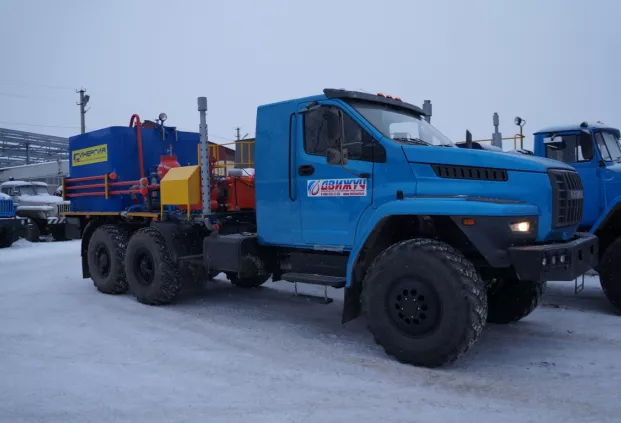 Цементировочный агрегат СИН35 на шасси Урал Next 4320-72 без ВПБ