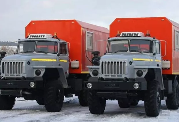 Автомобиль для перевозки опасных грузов (ВВ) на шасси Урал 4320