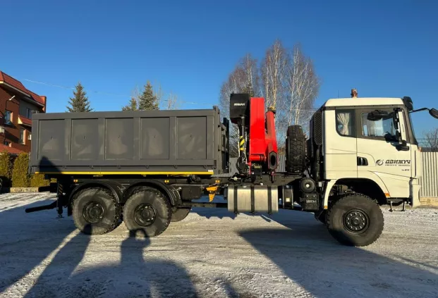 Самосвал SHACMAN SX32586V385