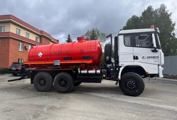 АКН-10 на шасси Shacman SX32586V385 