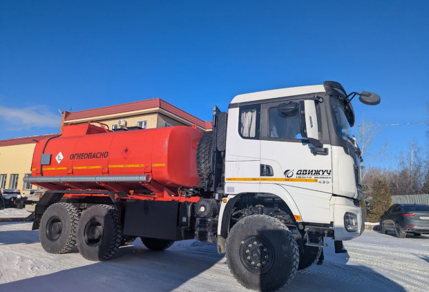 Автотопливозаправщик АТЗ-13 на шасси Shacman X3000