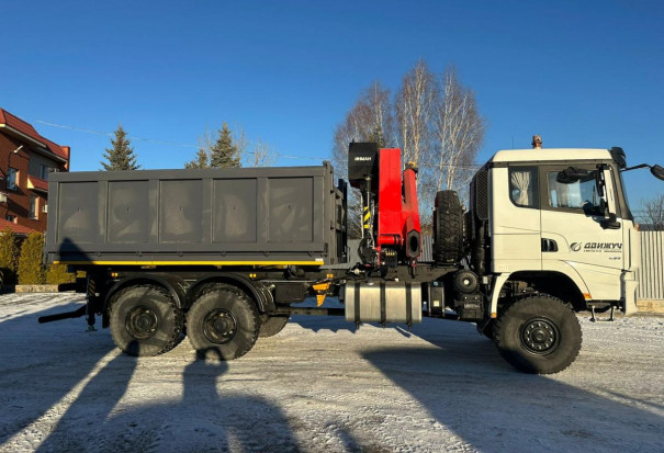 Самосвал SHACMAN SX32586V385