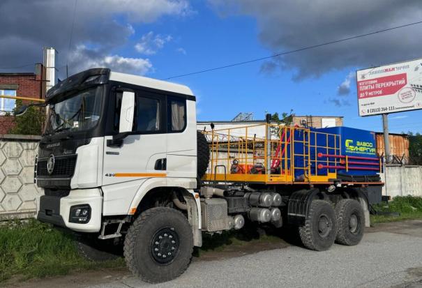 Цементировочный агрегат СИН-35 на шасси Shacman SX32586V385