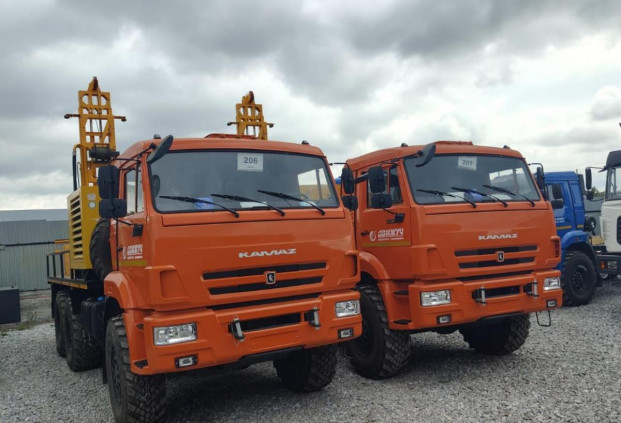 Буровая установка ПБУ-2 на шасси КАМАЗ-53504