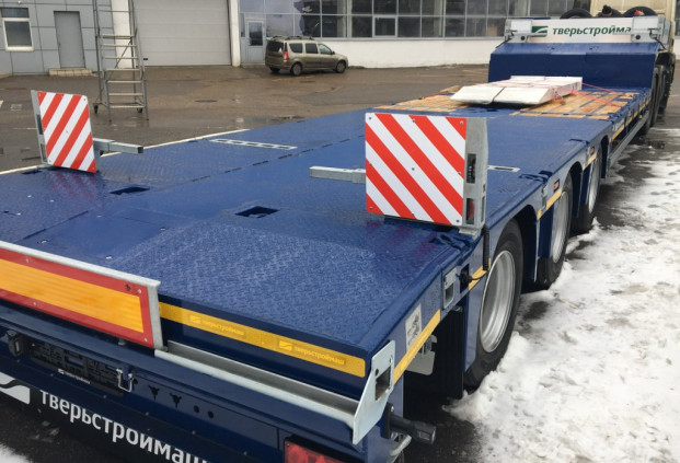 Полуприцеп-трал раздвижной (3-х осный)