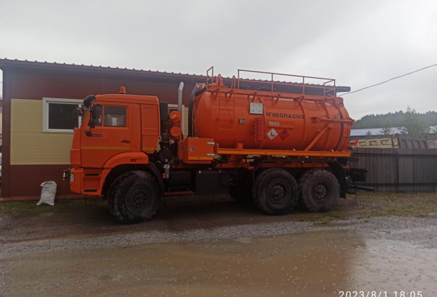 АКНС-10 на шасси Камаз 43118-50 (насос PNR-124)